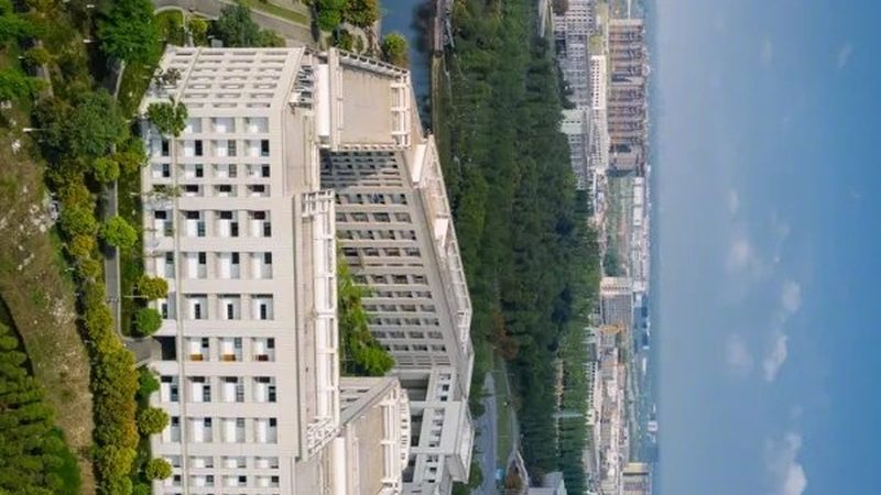 大功率电阻散热器：散热效能与设计考量的双重解读**